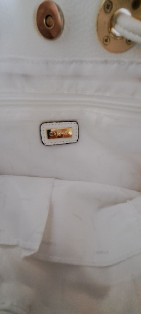 Bolso marca Carpisa