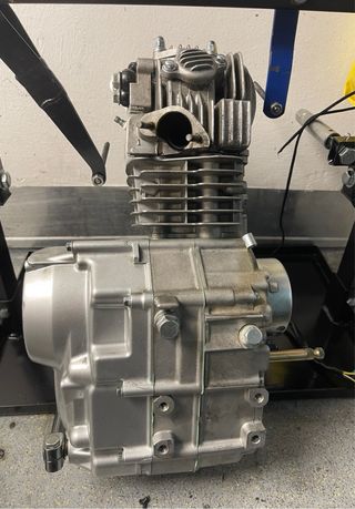 Motor Pit Bike YX 140cc