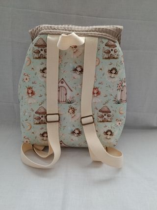 Mochila hecha a mano con estampado de hadas