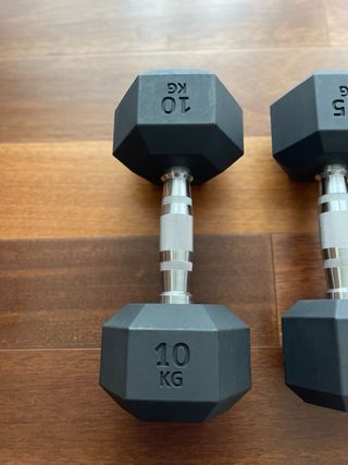 Mancuernas technogym hexagonales