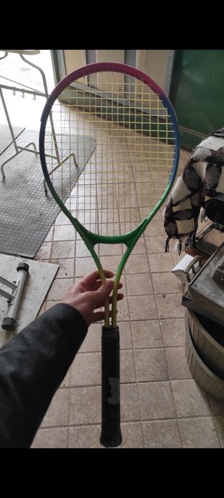 Racchetta da tennis colorata