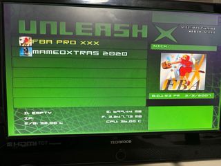 Xbox Clásica Negra + 2 Mandos