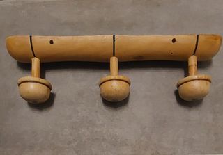 Perchero de madera vintage