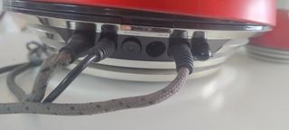 Altavoces JBL Spot 2.1 Rojos y/o grises