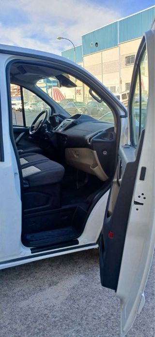 Ford Tourneo Custom 2017
