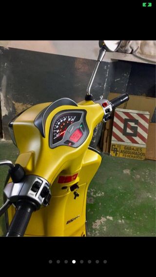 Vespa Sprint Sport 125 