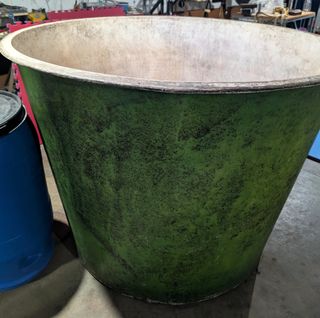 Tina de vino 1500L. Fibra de vidrio