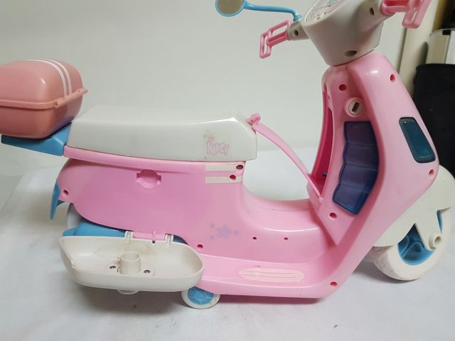 Moto Nancy Rosa