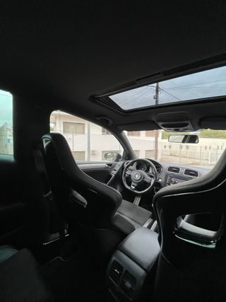 Volkswagen Golf R20. CON BAQUETS !! pegatina C!!