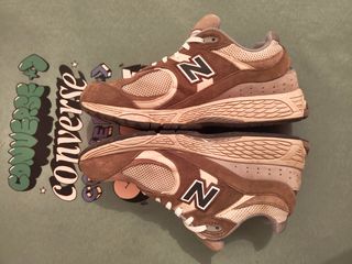 New Balance 2002R Beige/Marrón