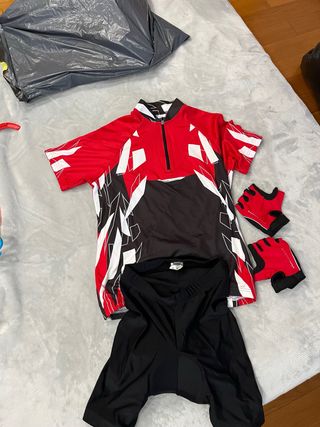Conjunto Ciclismo Niño Decathlon
