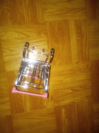 Carrito de compras metálico rosa