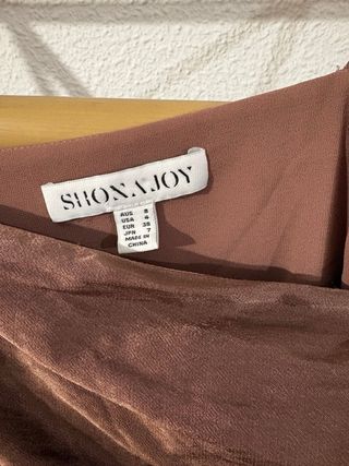 Vestido Shona Joy Marrón Satinado