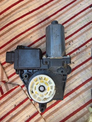 Motor Elevalunas Bosch Mitsubishi Volvo