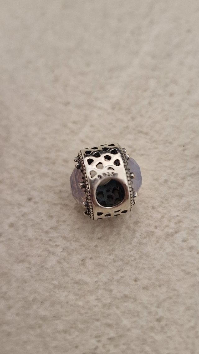 Charm Pandora Pietre Rosa e Lilla