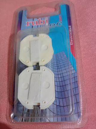 Protectores Enchufes