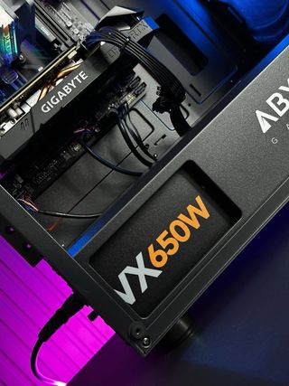 PC Gaming RTX 2060 +RY 7 2700X +16GB RAM +NMVE 512