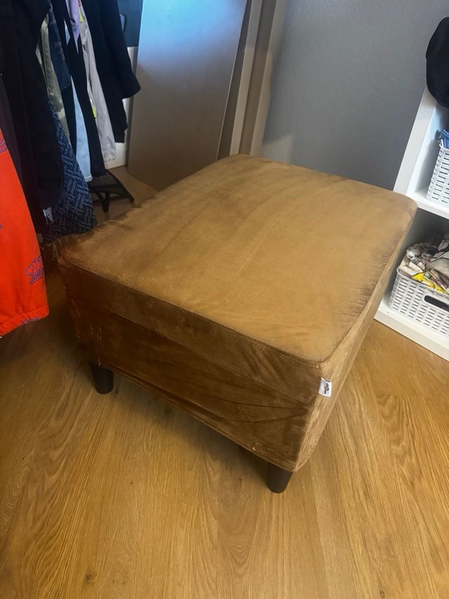 Puf reposapiés marrón tela