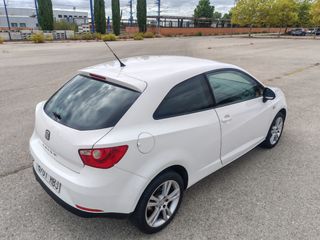 SEAT Ibiza 2012 sport 