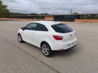 SEAT Ibiza 2012 sport 