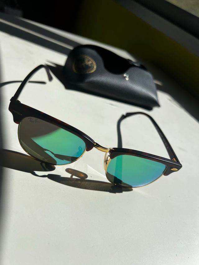 Occhiali da sole Ray-Ban Clubmaster RB3016 marroni/verdi