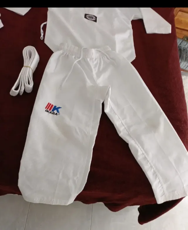Kimono Taekwondo Ikara Blanco talla 130