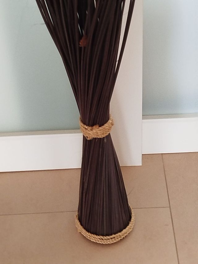 Ramo Flor Seca  Alto 160 cm .