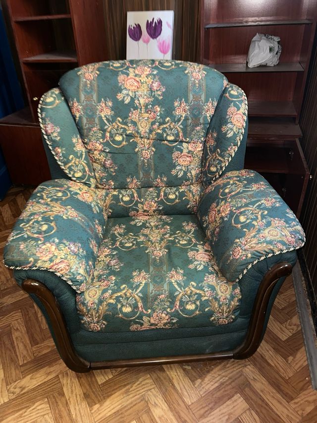 Sillón retro floral verde