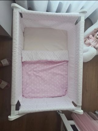 Mini cuna bebé rosa estrellas