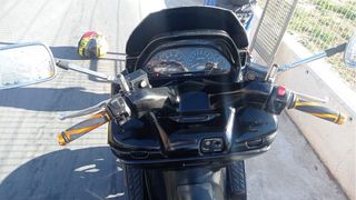 Suzuki Burgman 400cc 2005