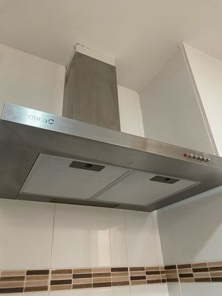 Campana extractora Cata