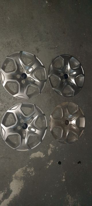 Tapacubos Ford 16 (4 unidades)