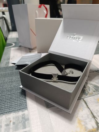 Collar Lotus Oso Plata Negro