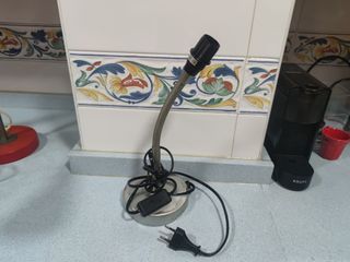 Flexo pequeño con interruptor