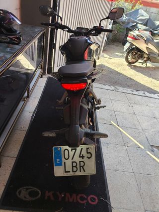Honda CB 125 R 4T