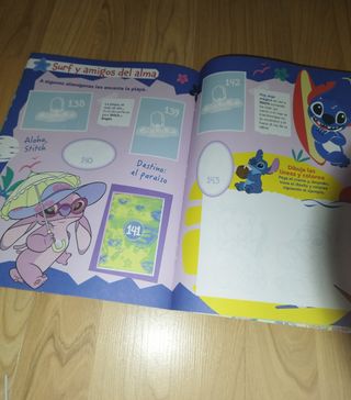 Álbum de cromos Disney Stitch