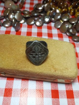 Anillo antiguo hecho a mano