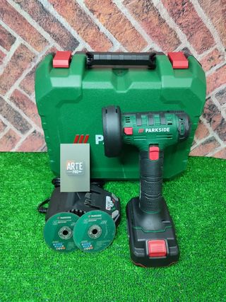 Amoladora Parkside con accesorios