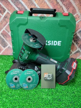 Amoladora Parkside con accesorios
