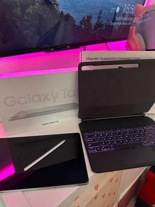 Samsung Galaxy Tab S7 FE con Teclado