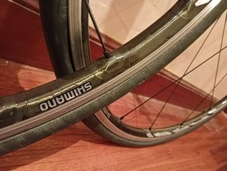 Rueda trasera Shimano RS81 Alu Carbono