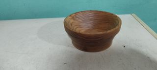 Fuente gazpachera artesana de madera de castaño
