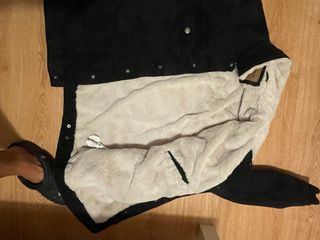 Chaqueta negra