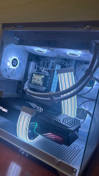 PC GAMER AM5 - Ryzen 7 7700X - RTX 3070 