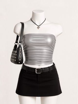 Top a fascia con arricciatura ai fianchi