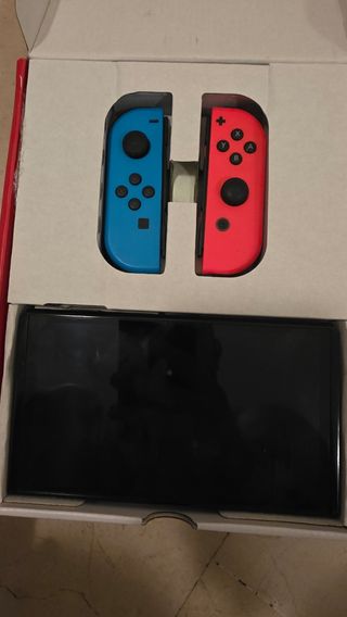 Nintendo Switch OLED 64GB