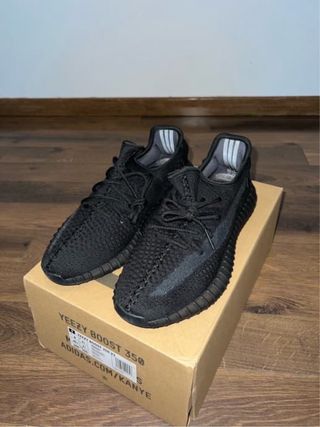Adidas Yeezy Boost 350 V2 Negro