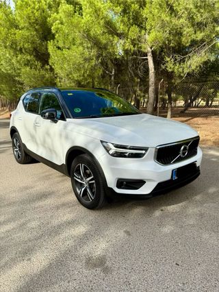Volvo XC40 2020