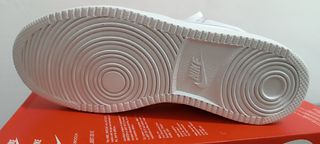 Nike Ebernon Mid blancas nuevas (42).