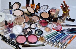 Cosmetica italiana e articoli per la persona